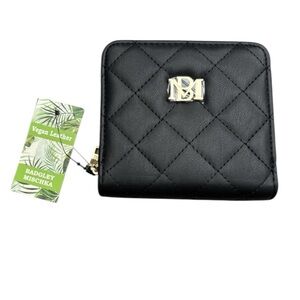 Badgley Mischka Quilted Vegan Leather Wallet – New With Tags – Black